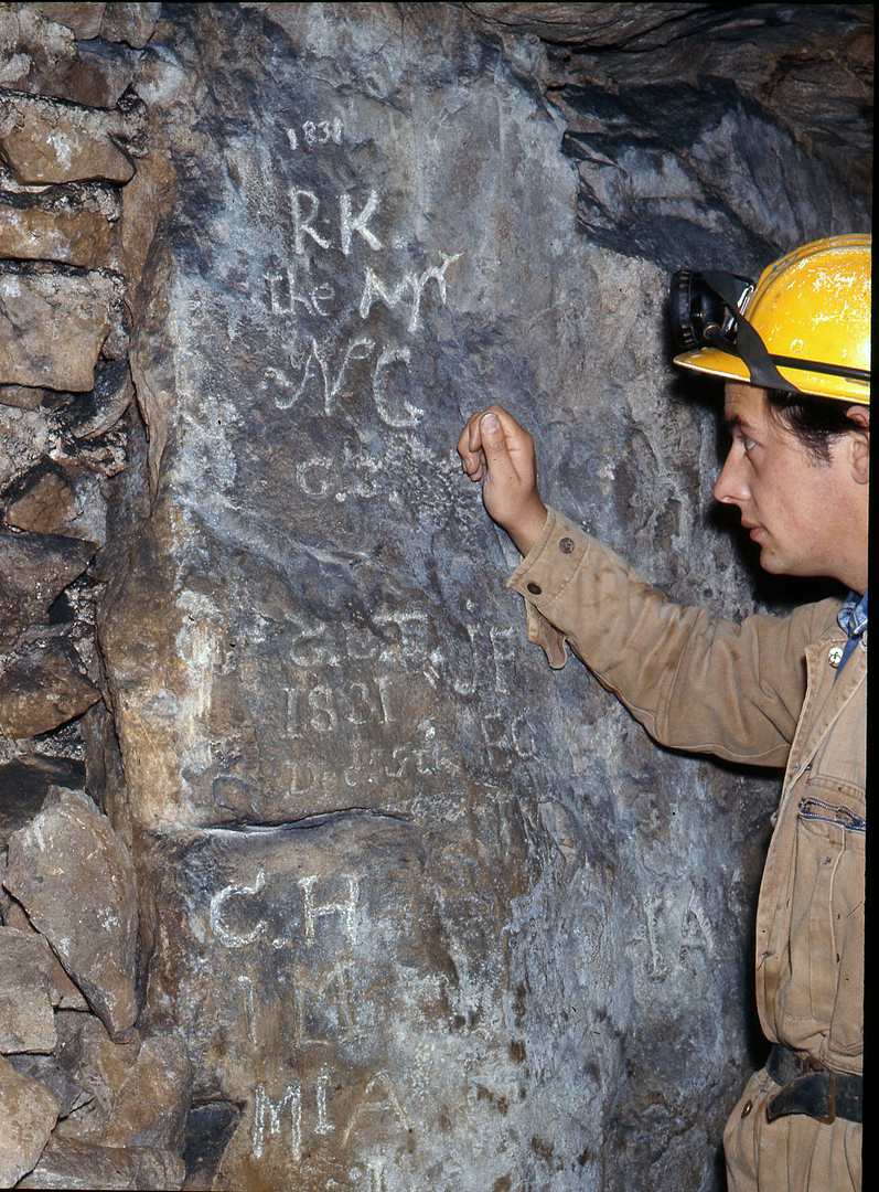 Graffiti Goodluck Mine Via Gellia 1971 Photo Hilary  Bird